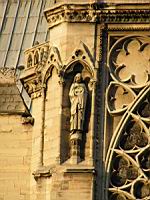 Paris - Notre Dame - Statue (02)